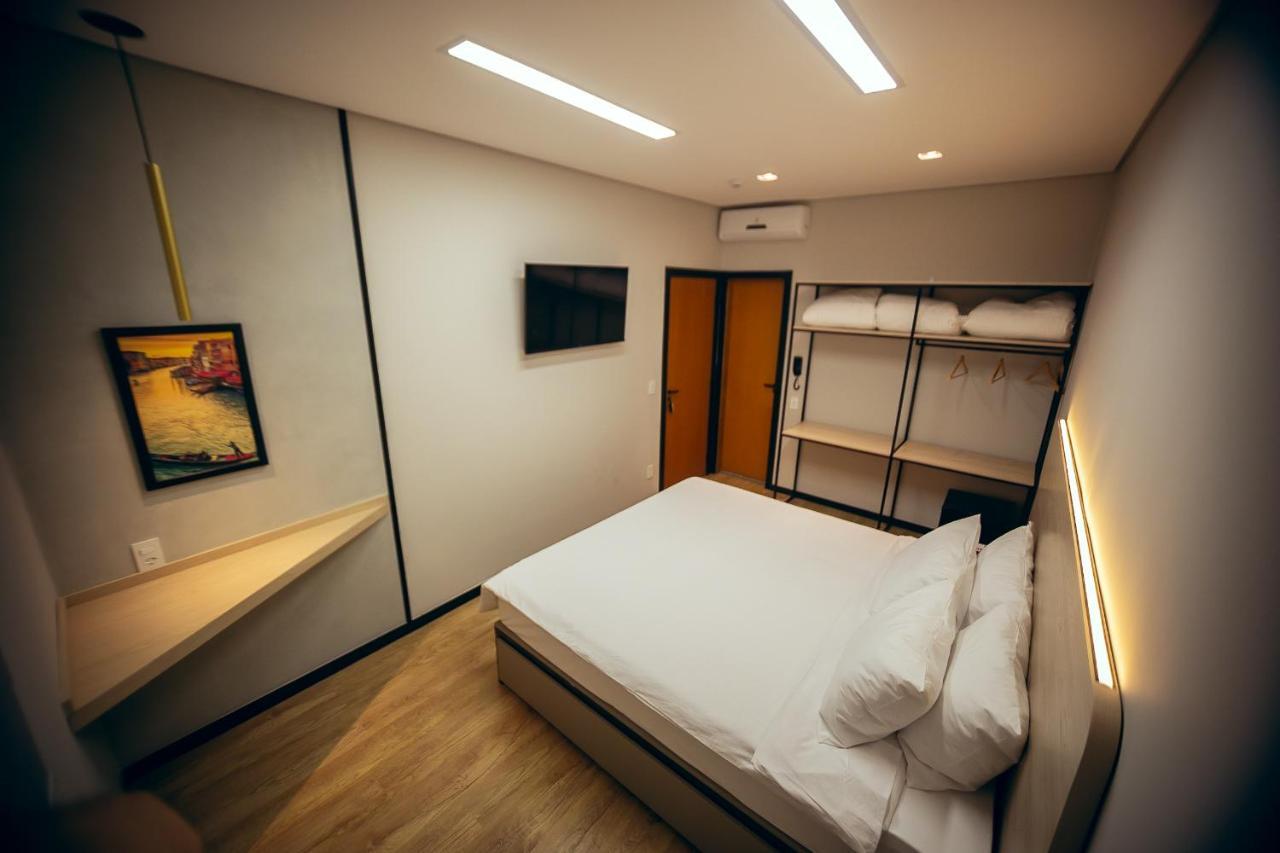 Pratiko Concept Hotel Avare Bagian luar foto