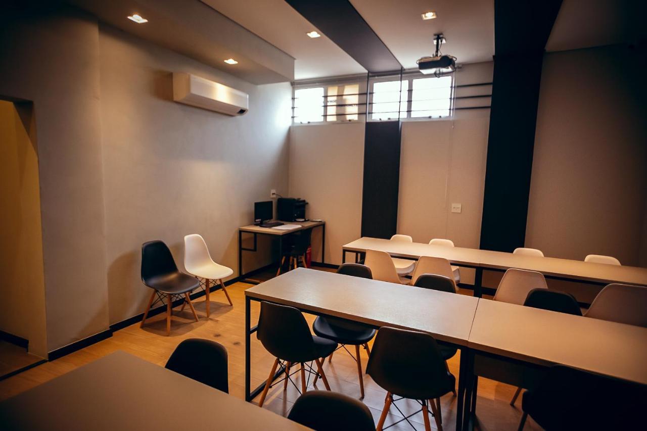 Pratiko Concept Hotel Avare Bagian luar foto