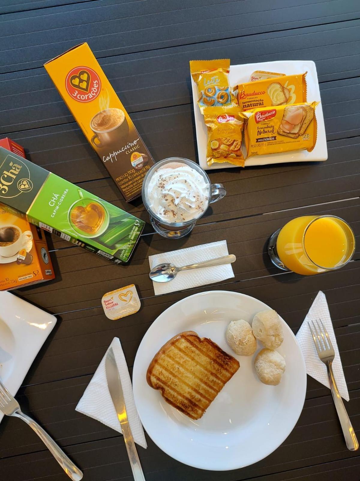 Pratiko Concept Hotel Avare Bagian luar foto